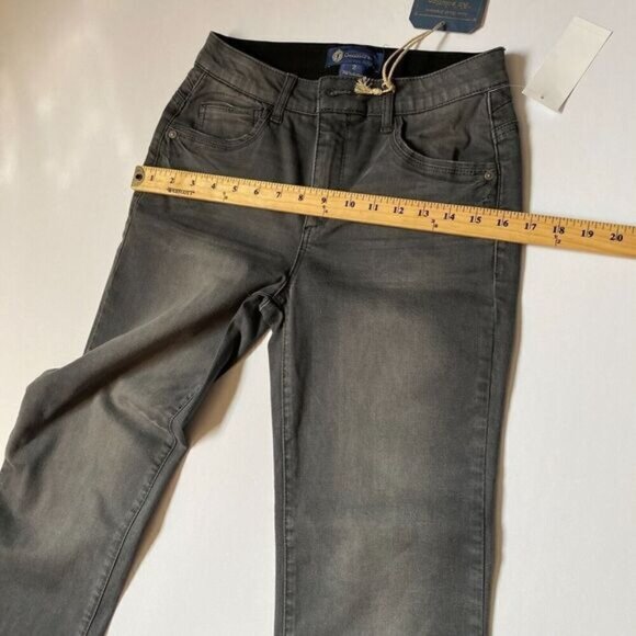 Democracy Women’s Cropped Barely Bootcut Jeans High Rise Size 2 Faded Black - Picture 8 of 16